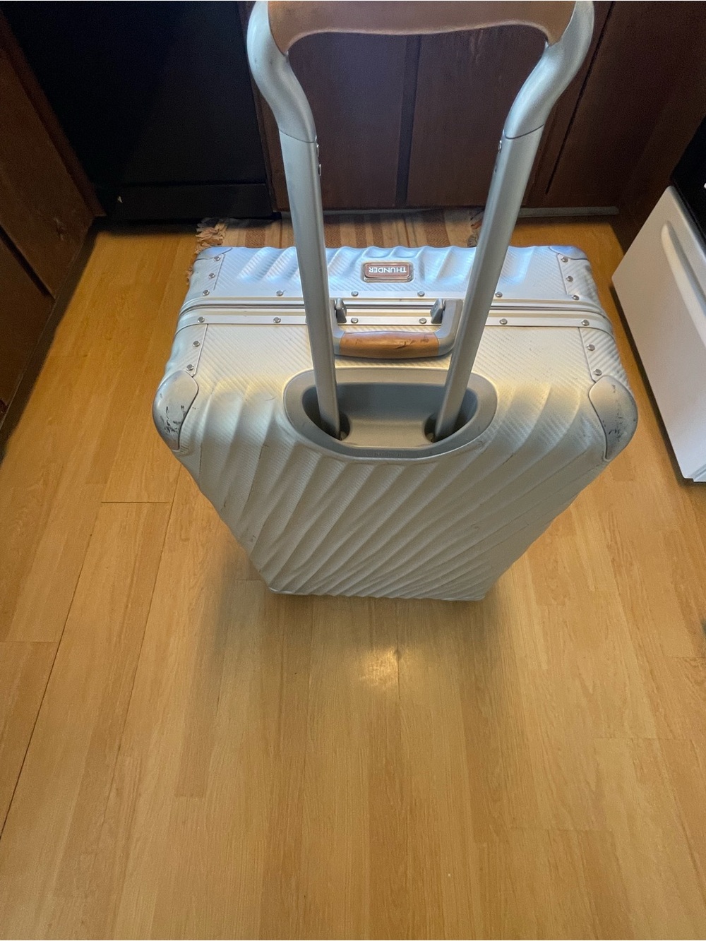 Tumi aluminum checked bag large Luggage
